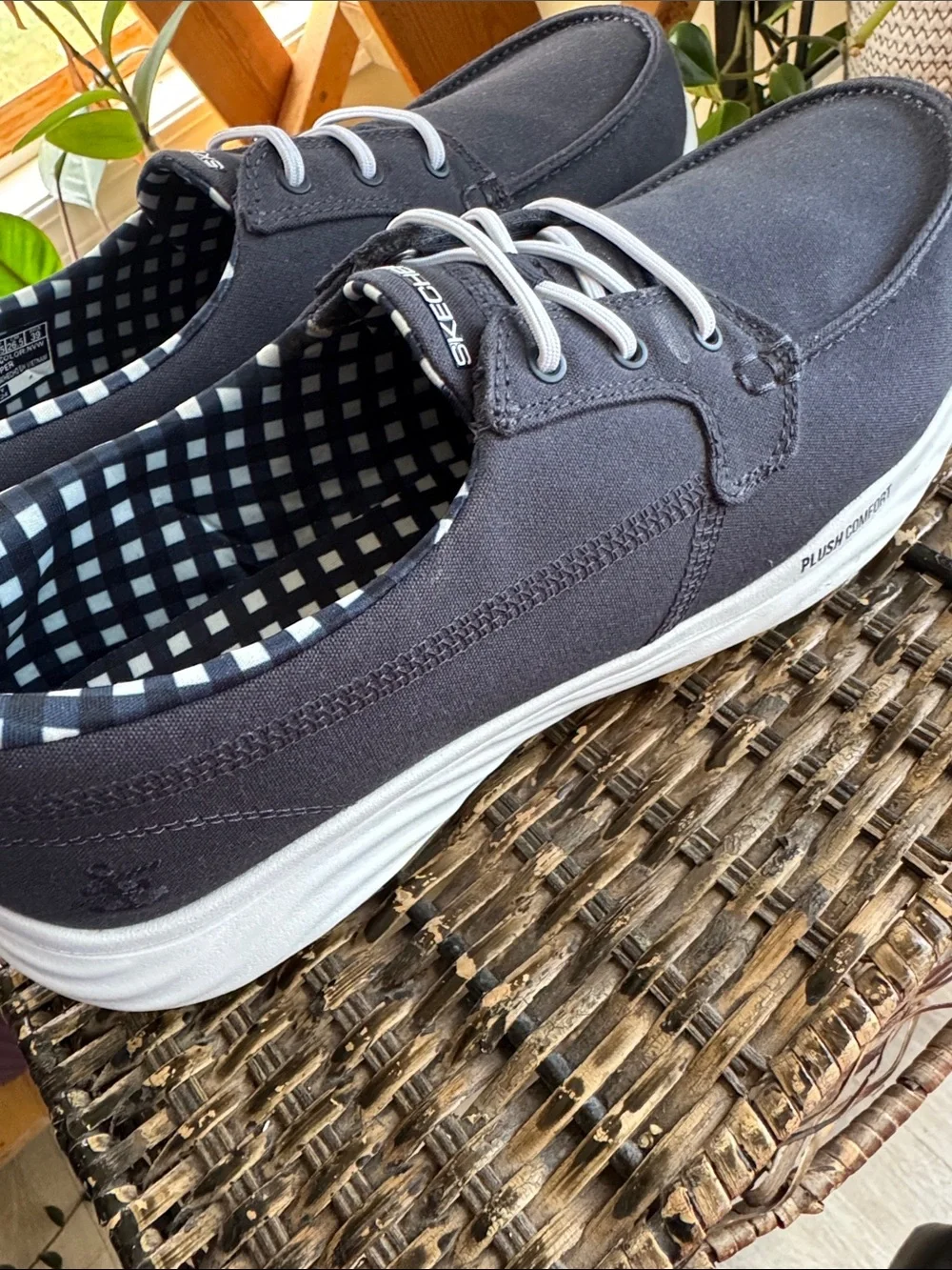 Skechers Women’s Boat Shoe size 9.5